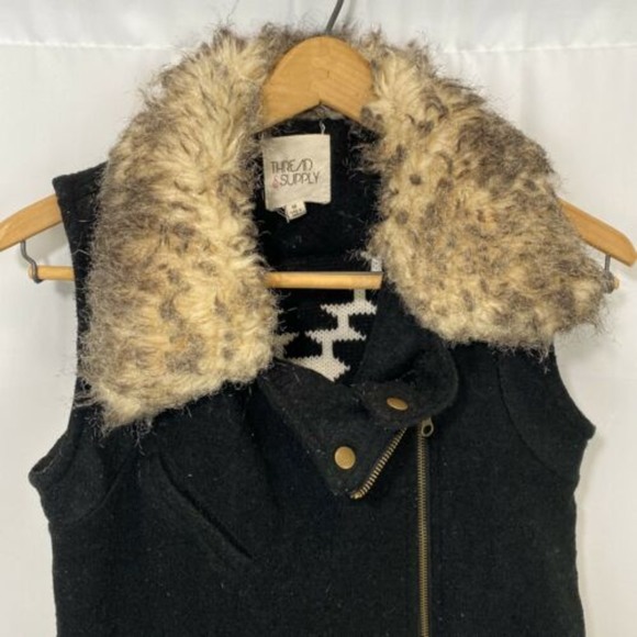 Thread & Supply Wool Fur Trim Tribal Moto Vest M - Picture 2 of 7